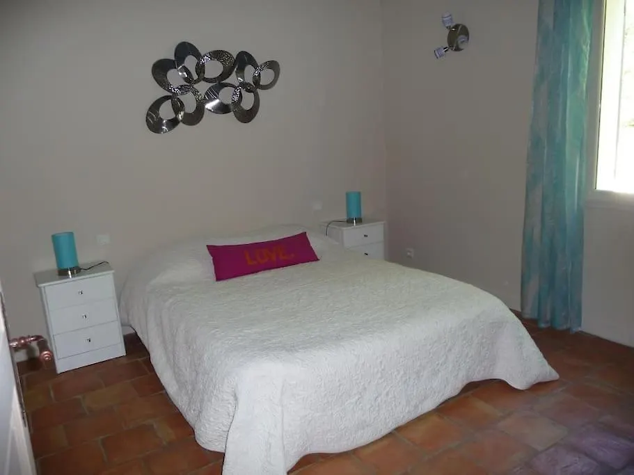 Holiday home Maison Avec Piscine Dans Le Luberon Menerbes France